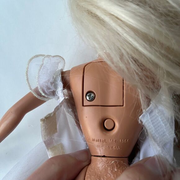 Mattel Princess Bride Barbie 2000 Musical Chimes Works! - Picture 5 of 5
